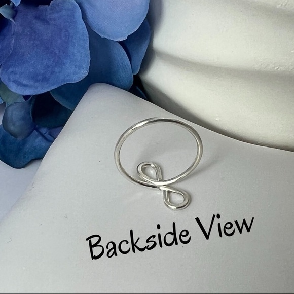 𝅺925 Sterling Silver Toe Ring - Picture 5 of 11